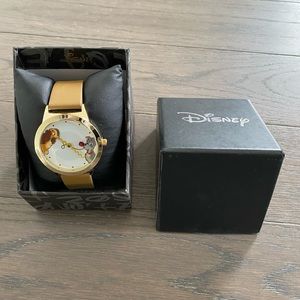 Box Lunch Disney’s Lady and the Tramp Watch
